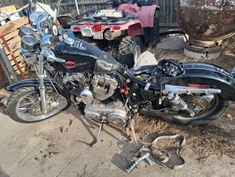 Parting out 07 1200 sportster