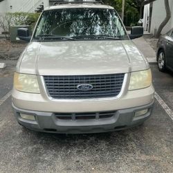 2004 Ford Expedition