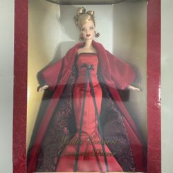 2002 Barbie Winter Concert Doll 💢(Packaging Bent)💢