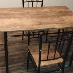 Table And Chairs Set 