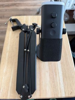 USB Condenser Microphone with Boom Arm