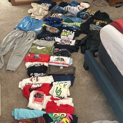 Lot Of Close Youth Large To Adult Medium Cloths 