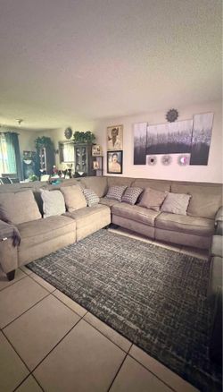 COUCH/SOFA