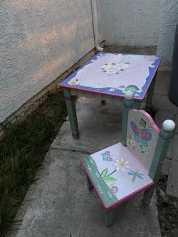 Free! Cute Toddler Table and Chair