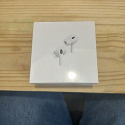 Airpods Pro 2 GIVE BEST OFFER