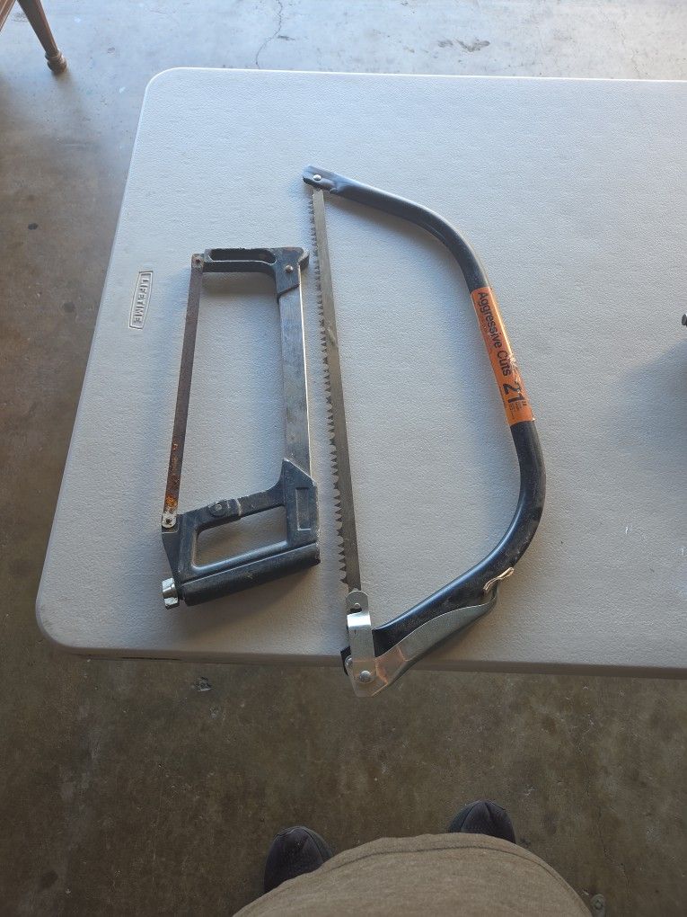 2 Saws