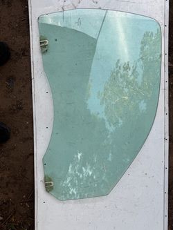 2011-2026 Dodge Ram 4500 door glass
