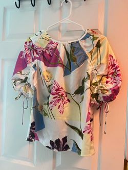 Ted Baker - Floral Print Puff Sleeve Blouse ( one- time used)
