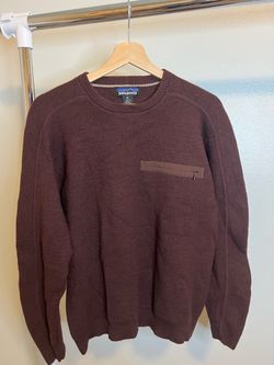 Patagonia Burgundy Crewneck Sweater - Size Medium