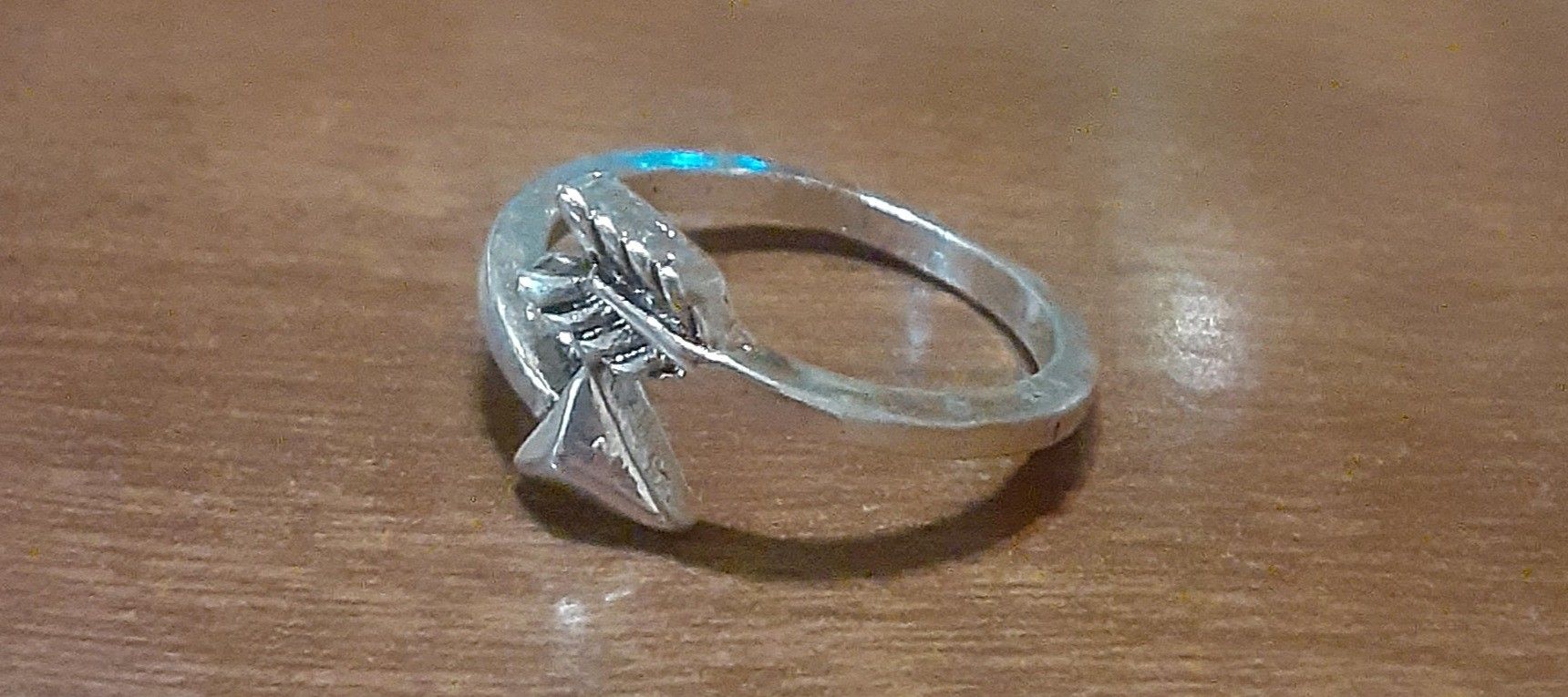 Sterling Silver Cupids Arrow Finger Ring.