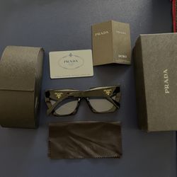 PRADA GLASSES UNISEX BLACK