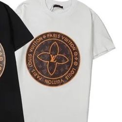 Louis Vuitton Tshirt Unisex Large For Men And Xlarge For Women