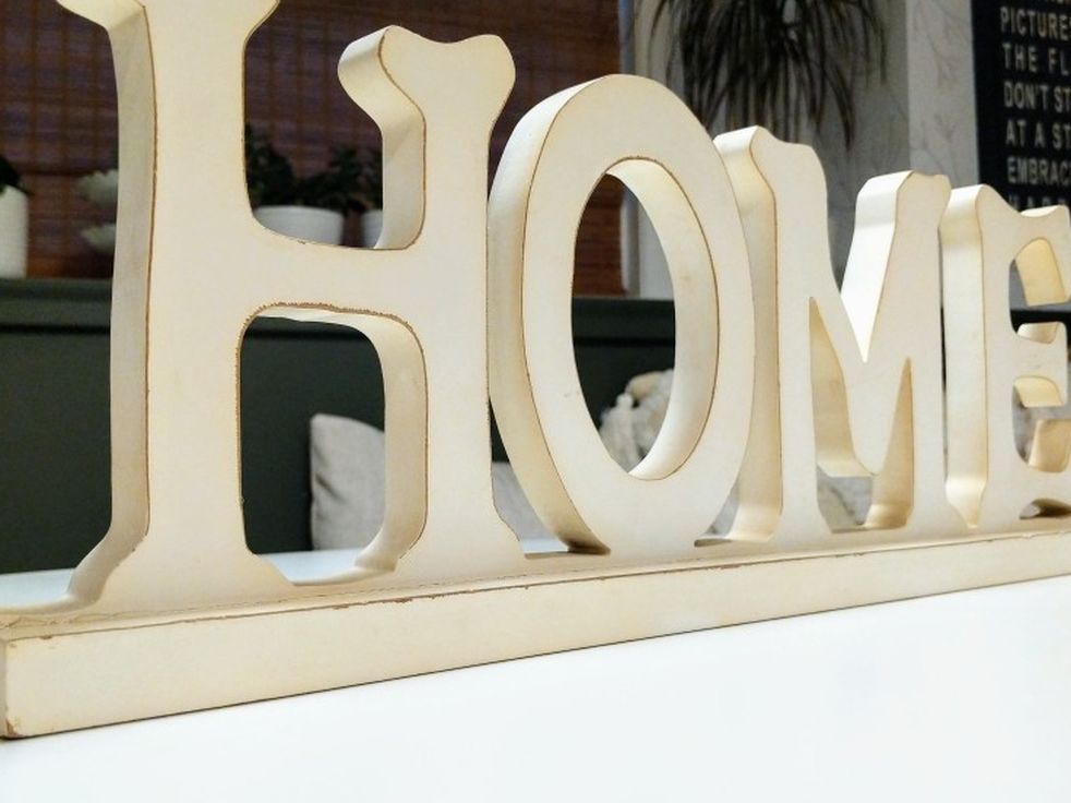 Decorative "HOME" Sign