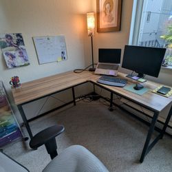 Corner Desk