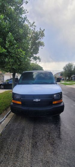 2007 Chevy Express van
