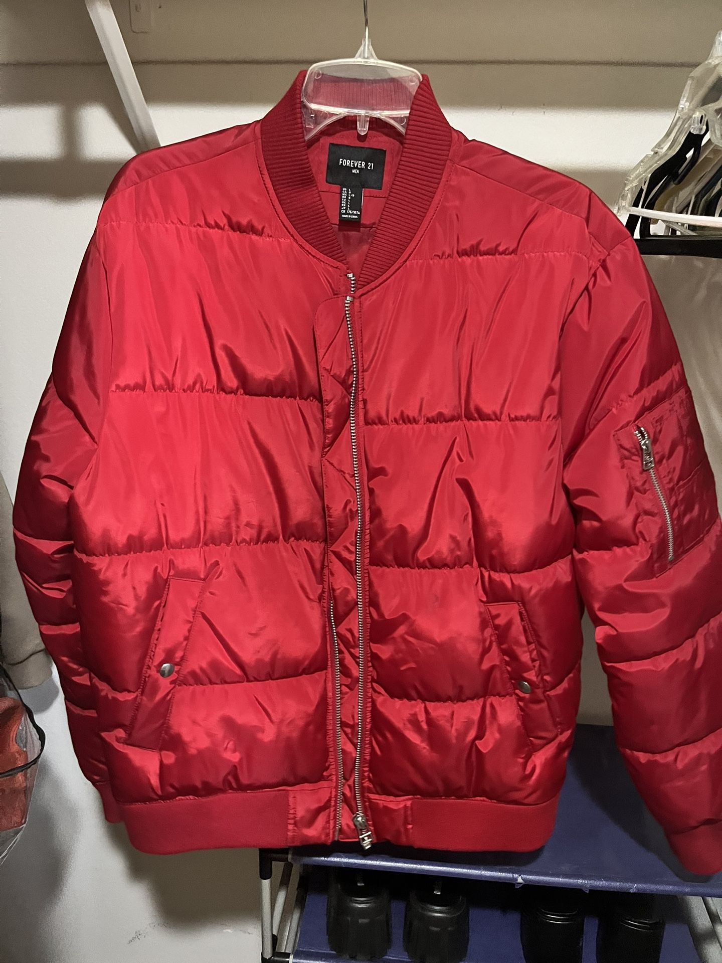 Forever 21 Men Red Puffy Bomber Jacket