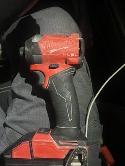 Milwaukee 1/4 Impact driver M18