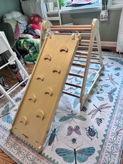 Little Partners pikler Montessori triangle and ramp/slide