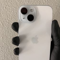 iPhone 15 - 128GB - Unlocked - Excellent Condition - No iCloud