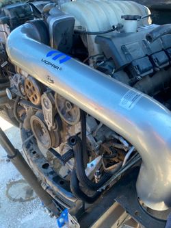 2008 Chrysler 300 SRT-8 6.1L Engine and Transmission