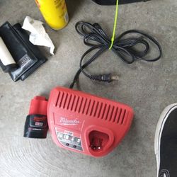 M12 Battery And Charger Kit
