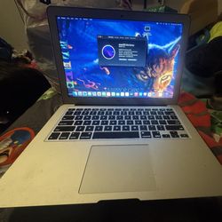 MacBook Air Laptop 