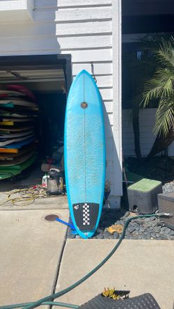 7’2” XLNT CONDTION w/ Fins