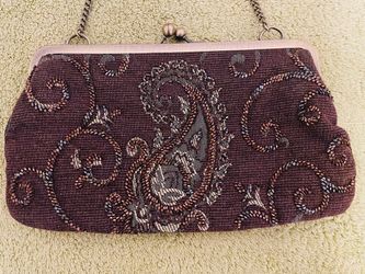 Beautiful vintage Paradox beaded paisley evening bag with chain strap
