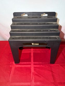 9” tall black plastic Titan screw driver organizer holder holds 28 screw drivers