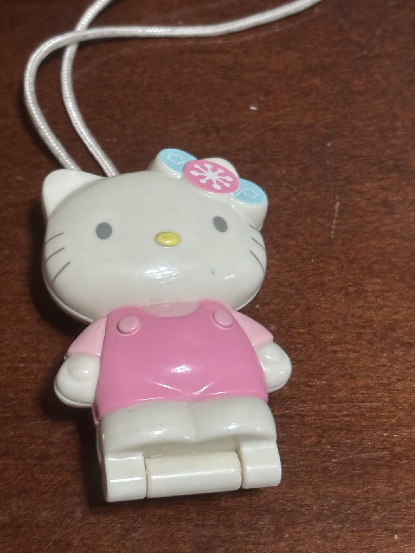 Sanrio 2002 Hello Kitty Necklace with Photo Holder/Locket, Heart Clasp,McDonalds