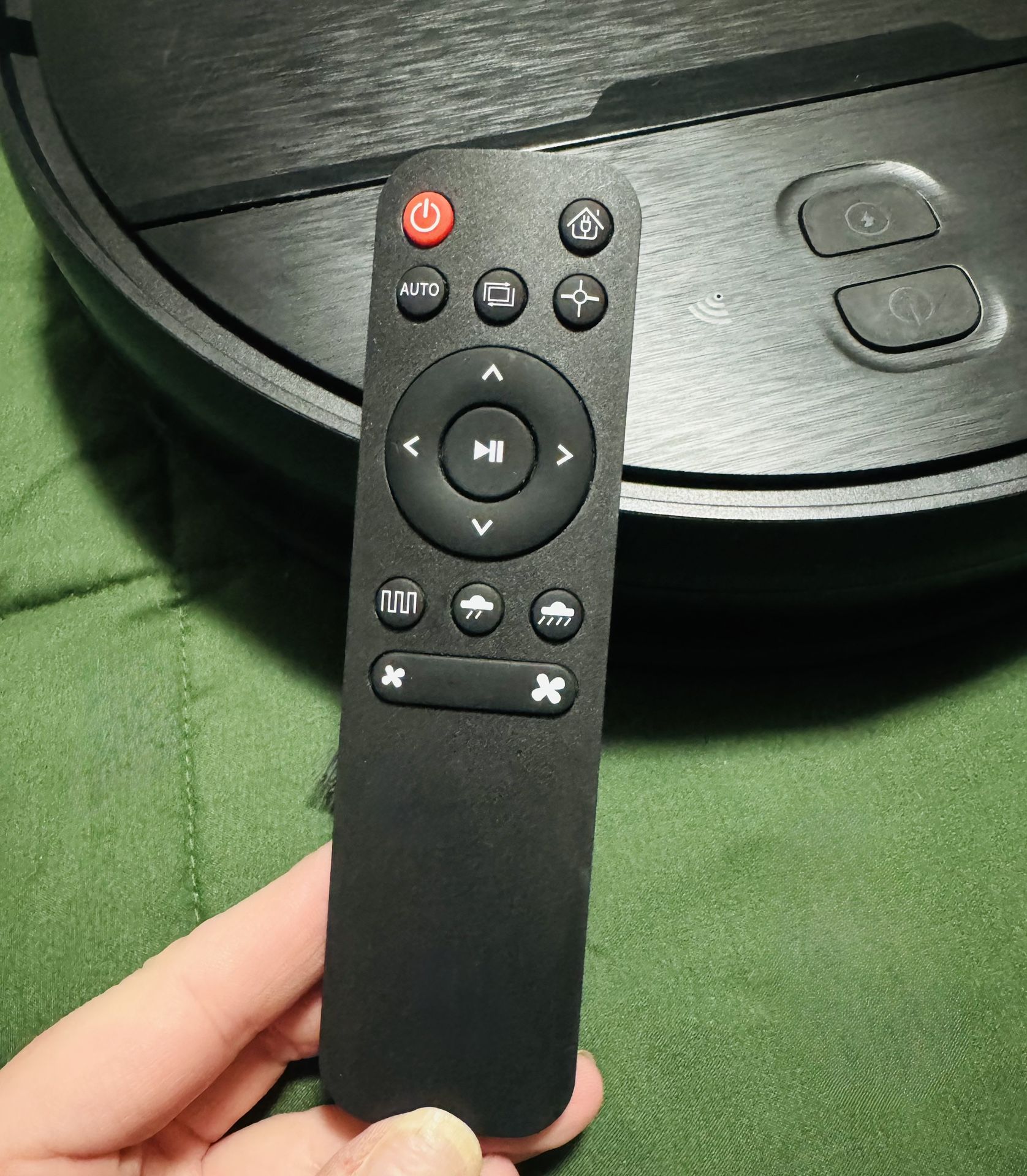 RobotVacuum and Mop Combo with APP/Voice/Remote Control, 2 in 1 Vacuuming & Mopping Robot, Schedule, Strong Suction, Tangle-Free, Slim & Quiet, for Ho