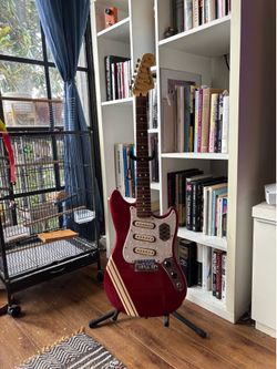 Fender Cyclone with Racing Stripes! Mustang style Electric Guitar