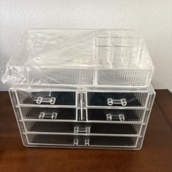 Makeup Organizer 