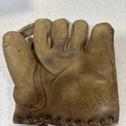 Antique Wilson Baseball Glove