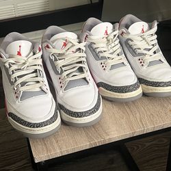 Fire red Jordan retro 3s