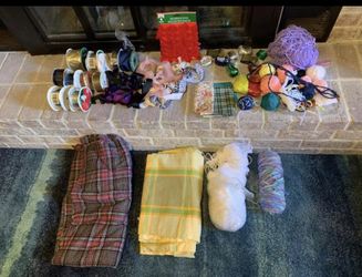 Material, ribbons, yarn