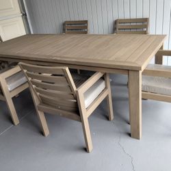 Outdoor patio teak wood table and 8 chairs 