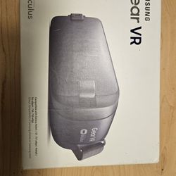 Samsung Gear VR, powered by Oculus, SM-R323. NEW, Open Box. 