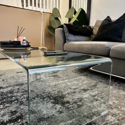 Glass Coffee Table for Living Room, Clear Coffee Table with Tempered Glass, Small Modern Coffee Table