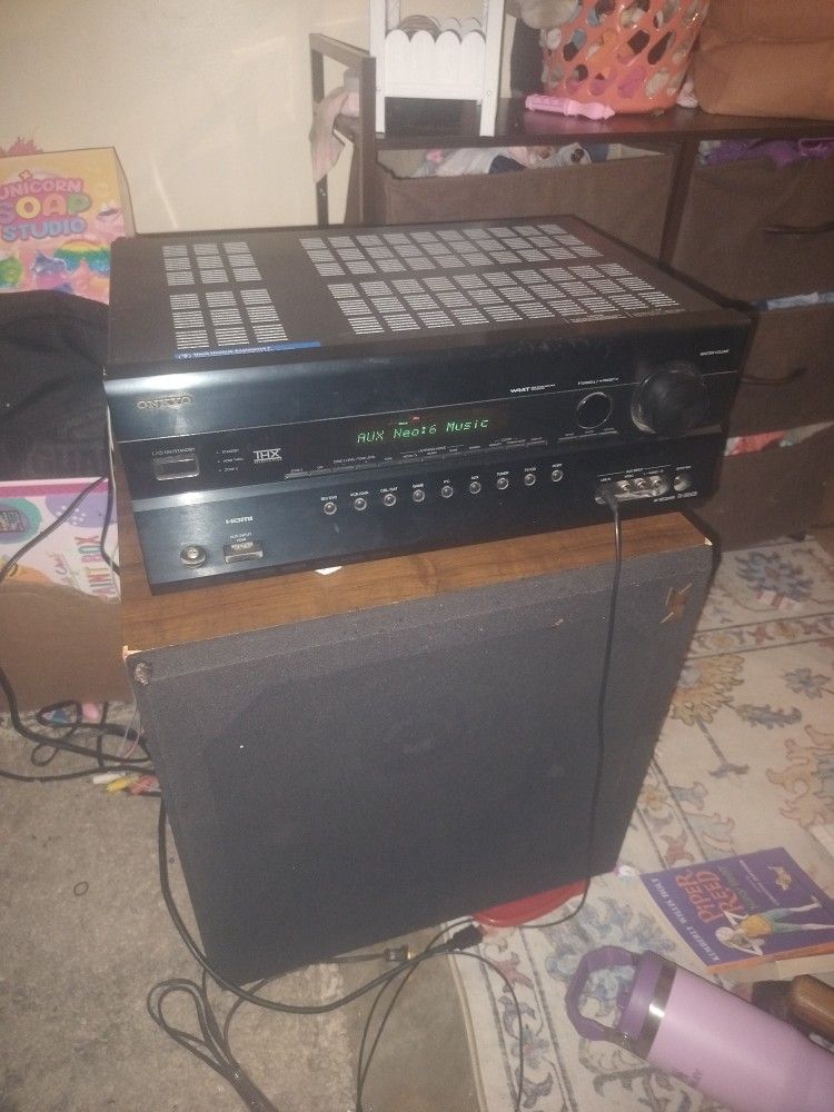Receiver TX-SR608. Subwoofer M&k VX-4