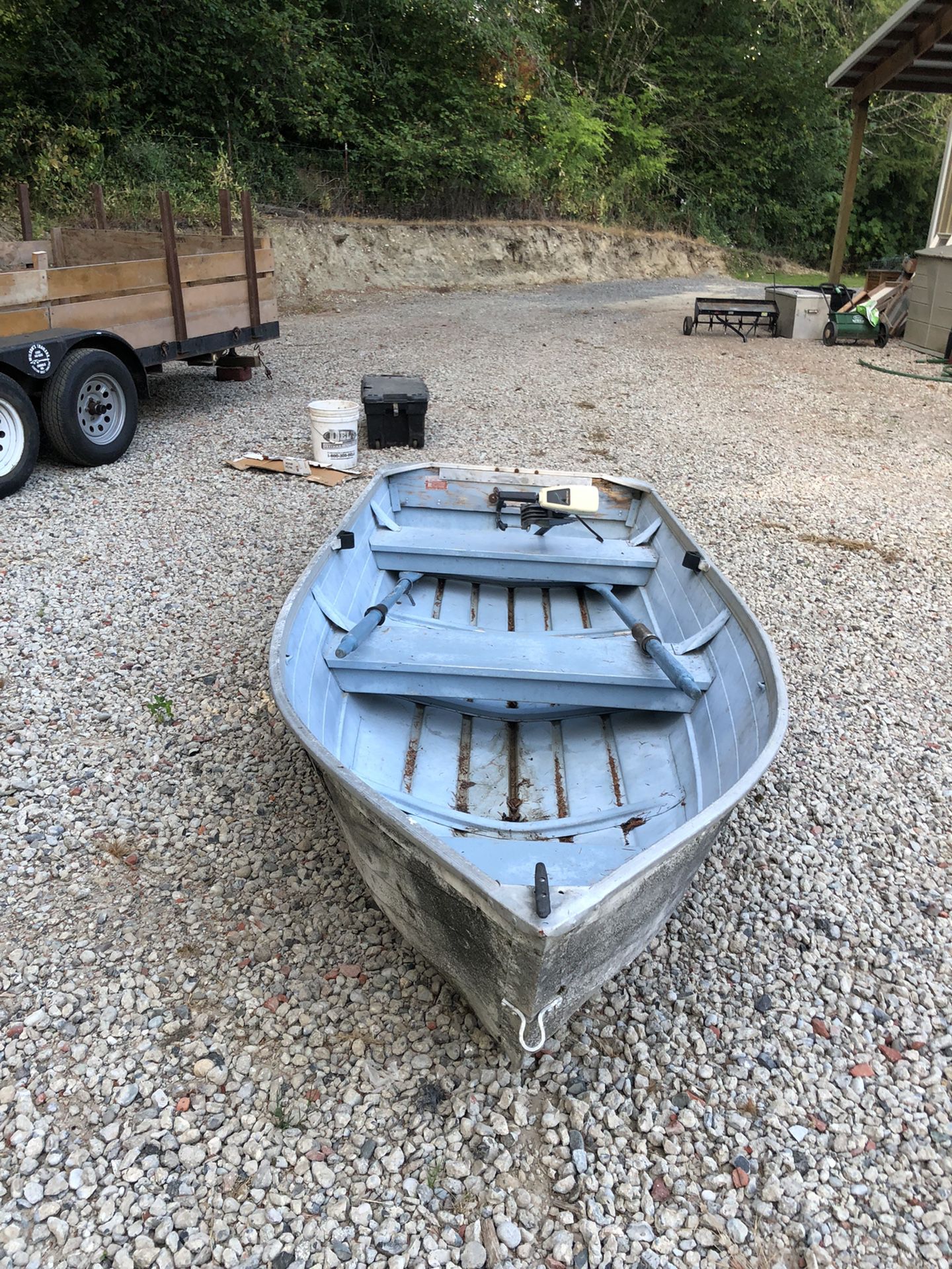 12 Ft Traveler Aluminum Boat With Oars And Min Kota Electric Motor