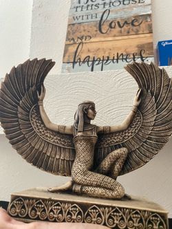 Ancient Egyptian Winged Goddess Isis Statue – Decorative Resin Figurine – Excellent Condition