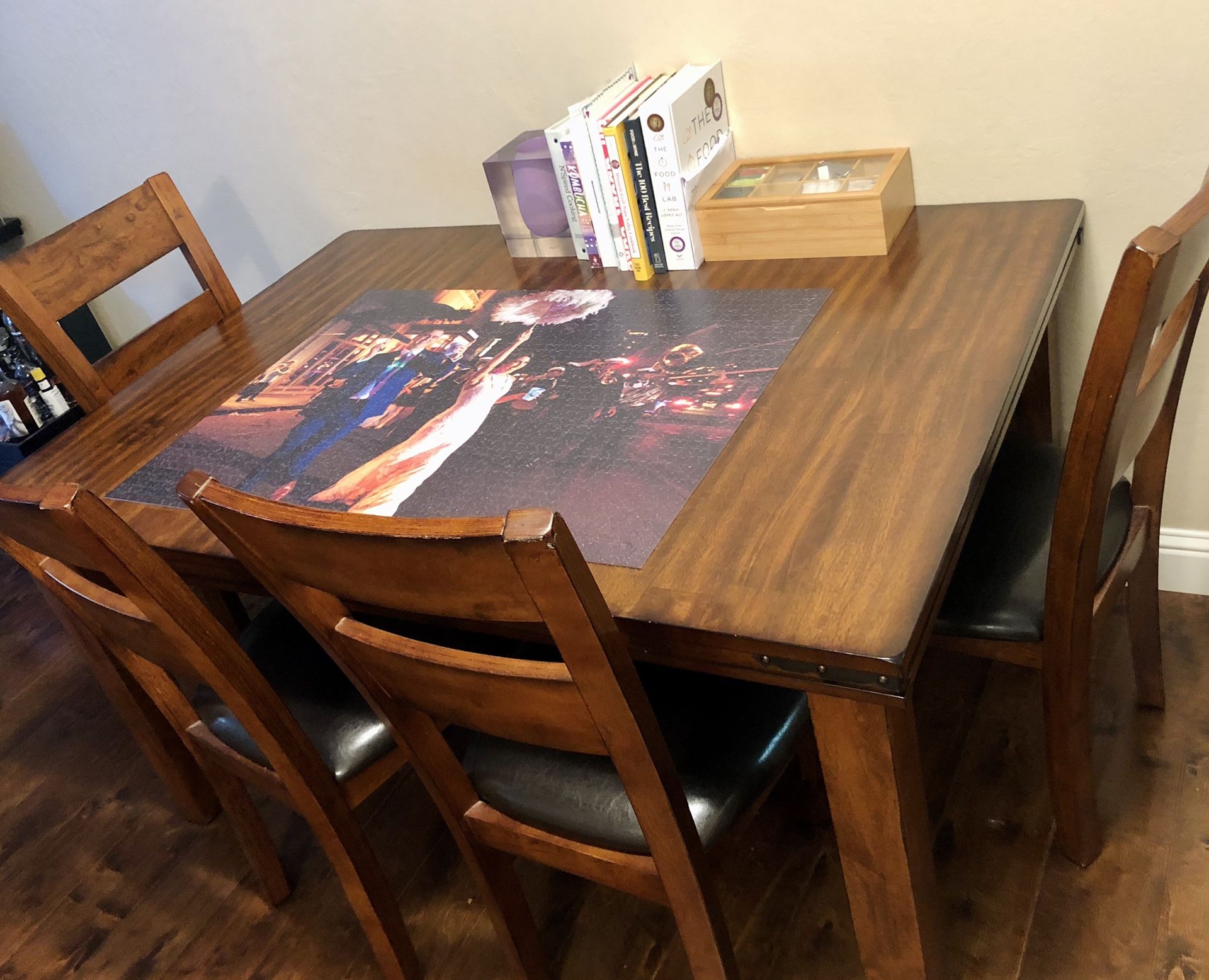 Extendable Dining Table + 6 Chairs (7 piece set)