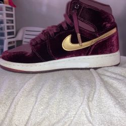 Air Jordan 1 Heiress GG Velvet no box