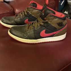 Jordan 1 High Phat Size 12 Bred Olive 