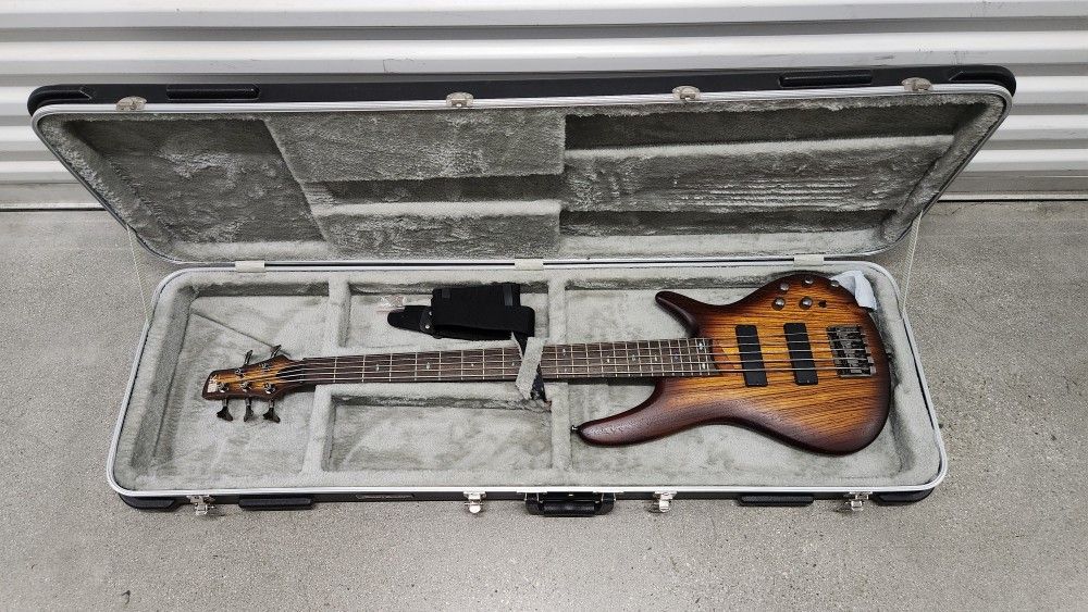 Ibanez Bass 