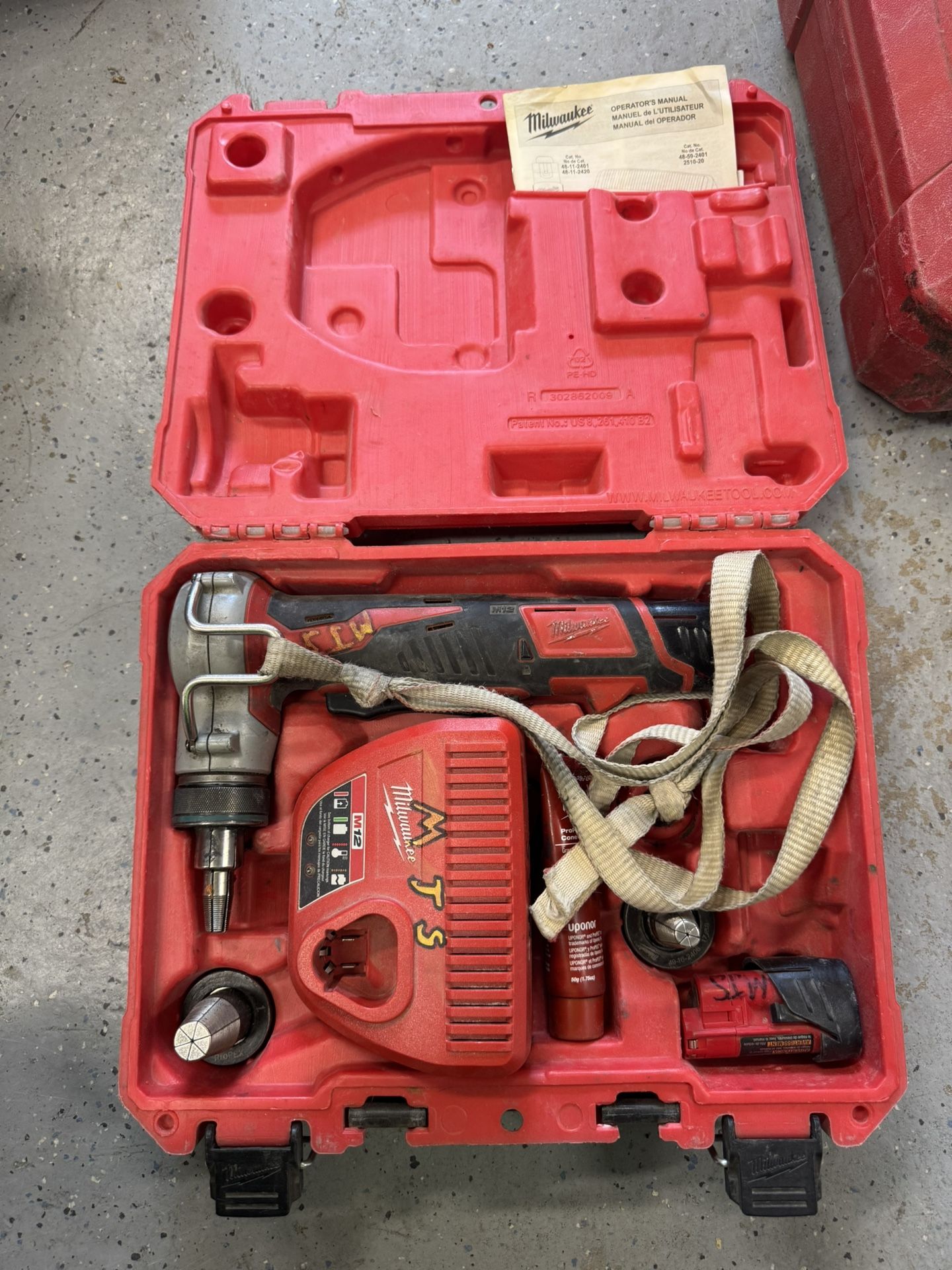 Milwaukee M12 Cordless Propex Expansion Tool