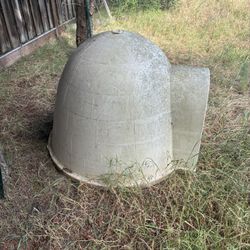 Igloo Dog House 