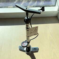 NewSchwinn Cyclone Plus Floor Pump - Like New!