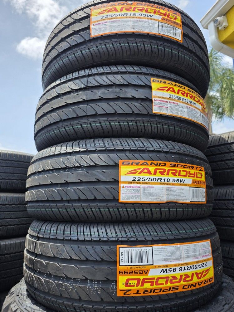 225 50 18 Vendo Un Seth De Llantas De La Marca ARROYO Con 50 Mil Millas De GarantÃa Las 4